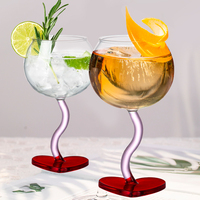 Nouveauté amour en forme de coeur cristal clair étoile verre gobelet sans plomb tige coloré blanc rouge verres à vin ensemble de 6 pour mariage
