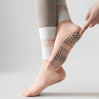 Échantillon gratuit, faible MOQ, logo personnalisé, chaussettes de yoga en tricot, antidérapantes, chaussettes de Pilates, fond en coton, chaussettes de yoga et de Pilates personnalisées