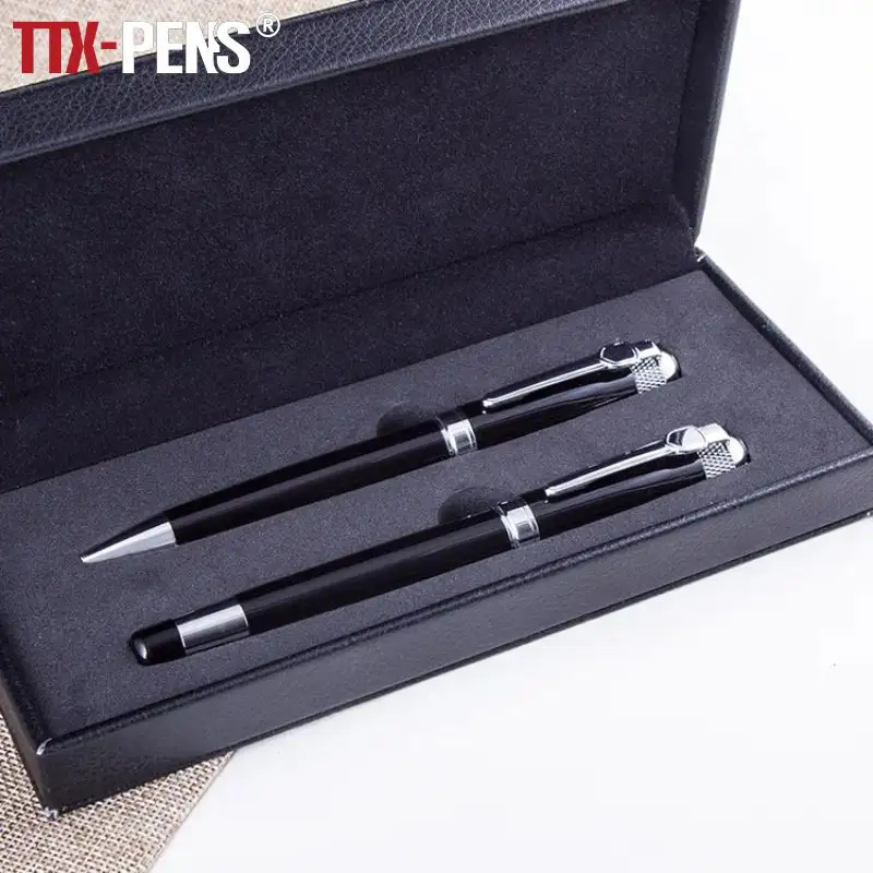 TTX-Caja de regalo de negocios de lujo, bolígrafo de Metal con rodillo negro grabado personalizado, logotipo de proceso diferente, 0,7mm, 2 uds.