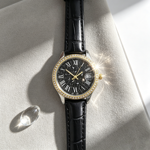 <span class=keywords><strong>Montre</strong></span> pour <span class=keywords><strong>femme</strong></span> en <span class=keywords><strong>gros</strong></span> avec cadran à motif craquelé, chiffres romains et <span class=keywords><strong>bracelet</strong></span> en <span class=keywords><strong>cuir</strong></span> grain de bambou, idéale pour les cadeaux d'entreprise et les détaillants - Product Image 2