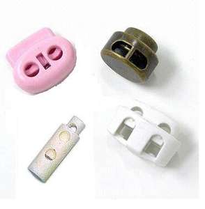 Taille et couleur personnalisées Durable en plastique PP corde bouchon de cordon pince à bascule pour vêtements accessoires de vêtements faits à la main - Product Image 3