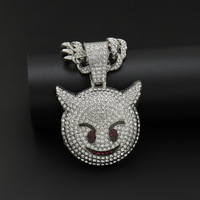 Collar de Moda de Primera Calidad con Colgante de Monstruo de Anime de Dibujos Animados Estilo Elfo Malvado Chapado en Oro y Cadena de Eslabones de Cristal Budista