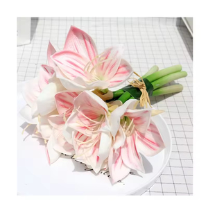 Ramo de Flores Artificiales de Clivia Hechas a Mano, Material PU, Tacto Natural Realista, Larga Duración de 3-5 Años, Decoración de Mesa para Navidad y Pascua - Product Image 5