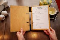 Menu de mariage personnalisé format A4, couverture de menu en contreplaqué personnalisée avec pinces, pinces à menu en bois