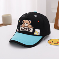 Gorra de Béisbol Infantil 2026 Otoño Nueva con Diseño de Osito, de Lona Deportiva, para Niños y Niñas, Cálida, Cortavientos y con Protección Solar