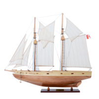 Modèle de voilier en cèdre peint Bluenose II entièrement assemblé, décoration nautique artisanale, cadeau personnalisé (74,9Lx12,7x61H Cm)