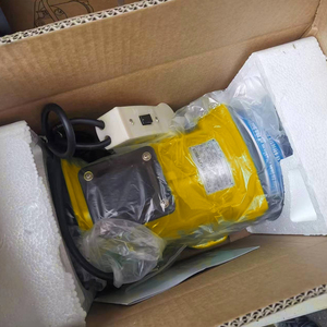 ZW-3.5 <span class=keywords><strong>0.75kw</strong></span> <span class=keywords><strong>220V</strong></span> 380V 2840 vòng/phút điện bê tông rung máy <span class=keywords><strong>Vibrator</strong></span> cho bê tông - Product Image 4