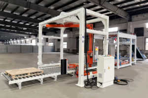 Tốc độ cao Tự động <span class=keywords><strong>Pallet</strong></span> máy bao bì căng <span class=keywords><strong>wrapper</strong></span> cho thực phẩm hóa chất đồ uống <span class=keywords><strong>pallet</strong></span>-sử dụng điều kiện - Product Image 4