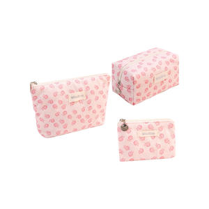 <span class=keywords><strong>Sac</strong></span> de maquillage à fleurs fraîches de style coréen Ins <span class=keywords><strong>Sac</strong></span> à <span class=keywords><strong>main</strong></span> multifonctionnel de grande capacité pour femmes étudiantes - Product Image 5