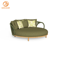 Sillón de Exterior Redondo de Diseño con Reposabrazos de Cuerda Arqueada, Sofá Cama Moderno Tejido en Verde Oliva con Patas de Madera para el Borde de la Piscina