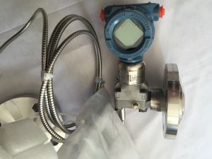Niveau différentiel sans fil 3051SAL, précision 0,075 %, 4-20 mA, compatible HART, modèles originaux - Product Image 1