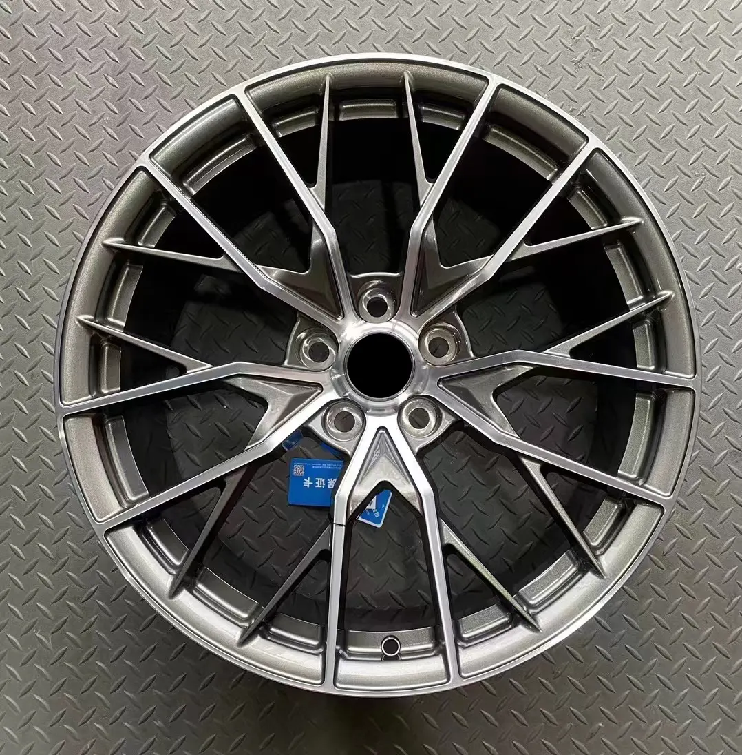 टोयोटा केमरी Alphard के लिए लेक्सस मिश्र धातु पहिया रिम्स 5X114.3 18 इंच Chromed पहियों