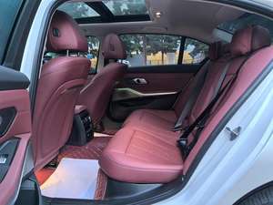 Voiture électrique BM <span class=keywords><strong>I3</strong></span> 2025, véhicule à énergie nouvelle avec une puissance de 210 kW, quatre portes et cinq sièges, voiture électrique 35L, modèle <span class=keywords><strong>2022</strong></span>, fournisseur Chine - Product Image 5