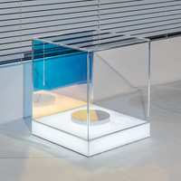 Présentoir rotatif carré en acrylique pour bijoux et chaussures, boîte transparente sur mesure, éclairée, de luxe léger, pour magasin spécialisé