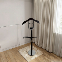 Porte-manteau contemporain en bambou pour salle à manger, salon, chambre, mobilier de maison, rangement de vêtements et accessoires, usage hôtelier Sam