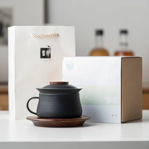 Service à thé en céramique trois pièces « Trois Significations et Mille Régnes », en porcelaine blanche avec plateau en bois, cadeau de bureau - Product Image 2