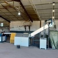 Volledig automatische Huixinda EPE schuim fruit- en groentennet maakmachine met PLC-besturing, enkelvoudige schroefextruder, 75 mm diameter profiel
