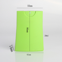 Bouteille de poche pour carte de crédit de 20ml Contenants de parfum en plastique pour vaporisateur de brume cosmétique de voyage Bouteille de parfum portable