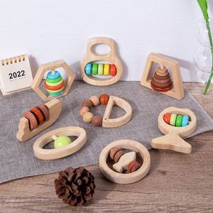 Hochet musical gonflable en bois pour bébé, jouet éducatif doux et apaisant pour la dentition, entraînement à la préhension pour les enfants d'un mois - Product Image 1