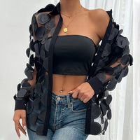 Chemisier de soirée sexy transparent à manches longues boutonnées pour femme, style créateur, en maille florale 3D à rosettes avec bandeau intégré