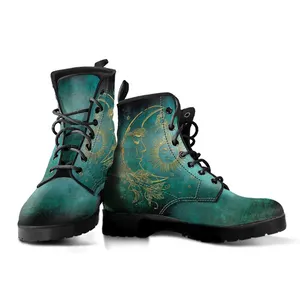 Sepatu Bot Modis dengan Warna Teal Sun Moon Mandala Spirit Walking Gaya Sepatu dengan Sol Karet Kulit Wanita Ankle Boot Musim Dingin Premium