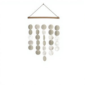 Macramé artístico colgante de pared minimalista diseño de hilo de algodón para decoración de interiores hecha a mano de madera Bohemia moderna - Product Image 1
