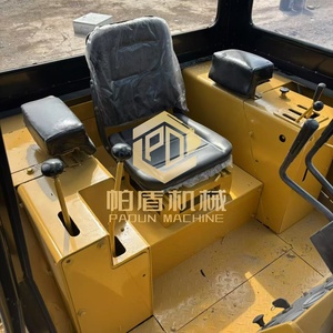 Bulldozer Cat d'occasion, Bulldozer Cat D4Cr d'occasion, Bulldozer Cat D6 d'occasion, D5K, D7H, D8R, D9R, D6 Bulldozer en stock - Product Image 6