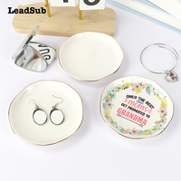 Plateau de présentation de bijoux en porcelaine blanche à sublimation, forme ronde ondulée, 4 pouces, 4,5 pouces, avec logo personnalisé, pour bagues et rangement peu profond