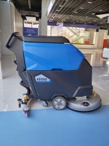 Máquina de fregado de suelo pequeño para suelo de tipo de conducción - Product Image 3