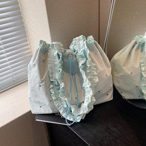 Sac fourre-tout bohème en toile fraîche pour femme, sac à bandoulière plissé uni d'été, pochette pour téléphone, style carré horizontal - Product Image 1