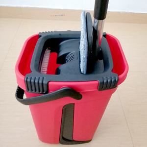 Nouvelle serpillière plate magique en microfibre mains libres Winger - Product Image 3