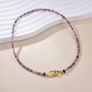 Collar de piedras preciosas naturales simple pero elegante con amatista perfecto para el estilo diario - Product Image 2