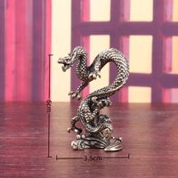 Figurine de dragon en laiton de style moderne avec motif volant, idéale pour animal de compagnie de thé, décoration de bureau et collection d'art pour la maison