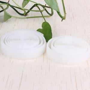 Attaches auto-agrippantes multi-usages (2m x 2,5cm) coupables, directement de l'usine. Peut être cousu sans colle au dos - Product Image 2