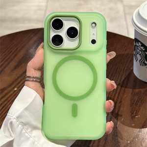 Funda para iPhone 17 Pro Max con Sensación de Piel, Magnética y Mate, para iPhone 17 Air, Antihuellas, Magnética - Product Image 3
