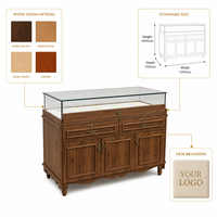 Vitrine de présentation de bijoux en bois sur mesure avec comptoir en verre, finition stratifiée et dos massif pour la vente au détail