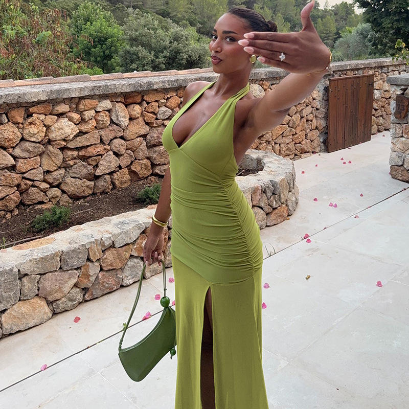 สีเขียว