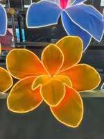 Paarse roze LED lotusbloem hangende decoratie gigantische papieren kunstbloem bruiloft evenement decoratie commerciële bloemendisplay