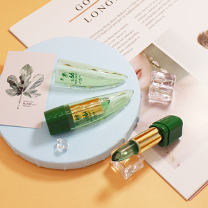 Gel d'aloe vera <span class=keywords><strong>Baume</strong></span> à lèvres hydratant naturellement hydratant essence de plante rouge à lèvres vert gelée rouge à lèvres réparation lèvres sèches imperméable à l'eau - Product Image 2