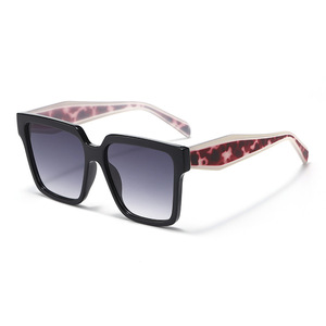 Large Frame Sunglasses UV400 Protection Type 3 Sunshades Unisex Outdoor Fashion Travel Look - Product Image 4