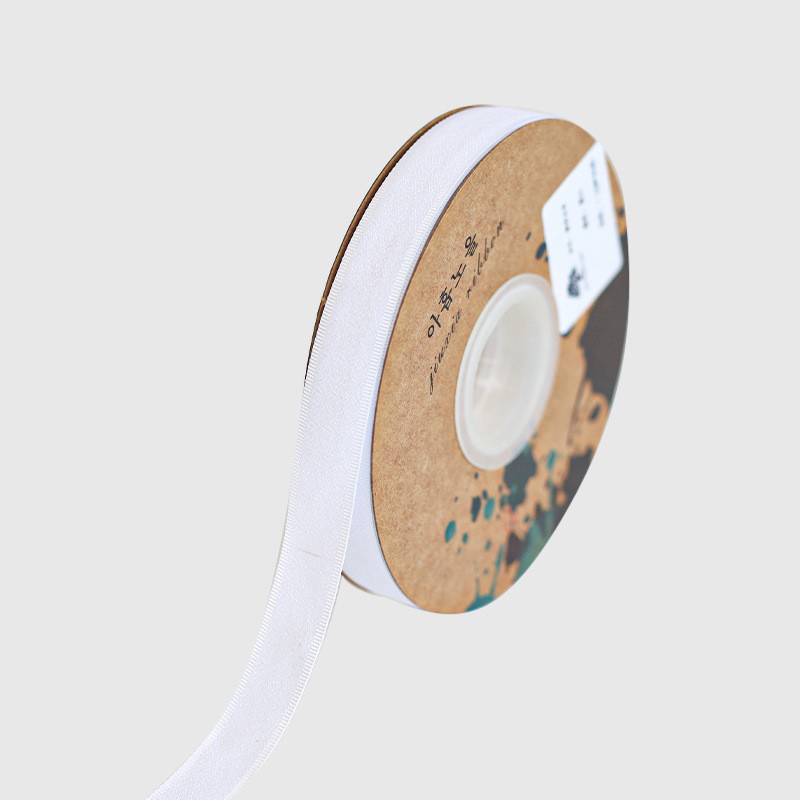 Blanc blanchi-1,5 cm * 40 ans par rouleau