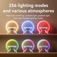 10W Qi Schnelles Kabelloses Ladegerät Moderne Weiße Lautsprecherlampe RGB LED Nachtlicht Wecker FM-Radio Batteriebetrieben Schlafzimmer