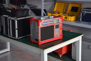 Dispositivo de Prueba de Corriente y Voltaje para Generadores con Relé Térmico de Sobrecarga de Inyección Secundaria Trifásico CE, Probador de Relés de Protección de Corriente - Product Image 4