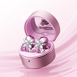 Écouteurs TWS M186 pour femmes, avec miroir de maquillage intégré, <span class=keywords><strong>puce</strong></span> sans fil 6.0, étui de charge en forme de cœur et boucle diamantée - Product Image 1