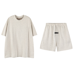 Completo Estivo di Alta Qualità Global Stars, Maniche Corte e Pantaloncini, Stile Casual Americano Unisex, Logo Stampato in Rilievo - Product Image 4