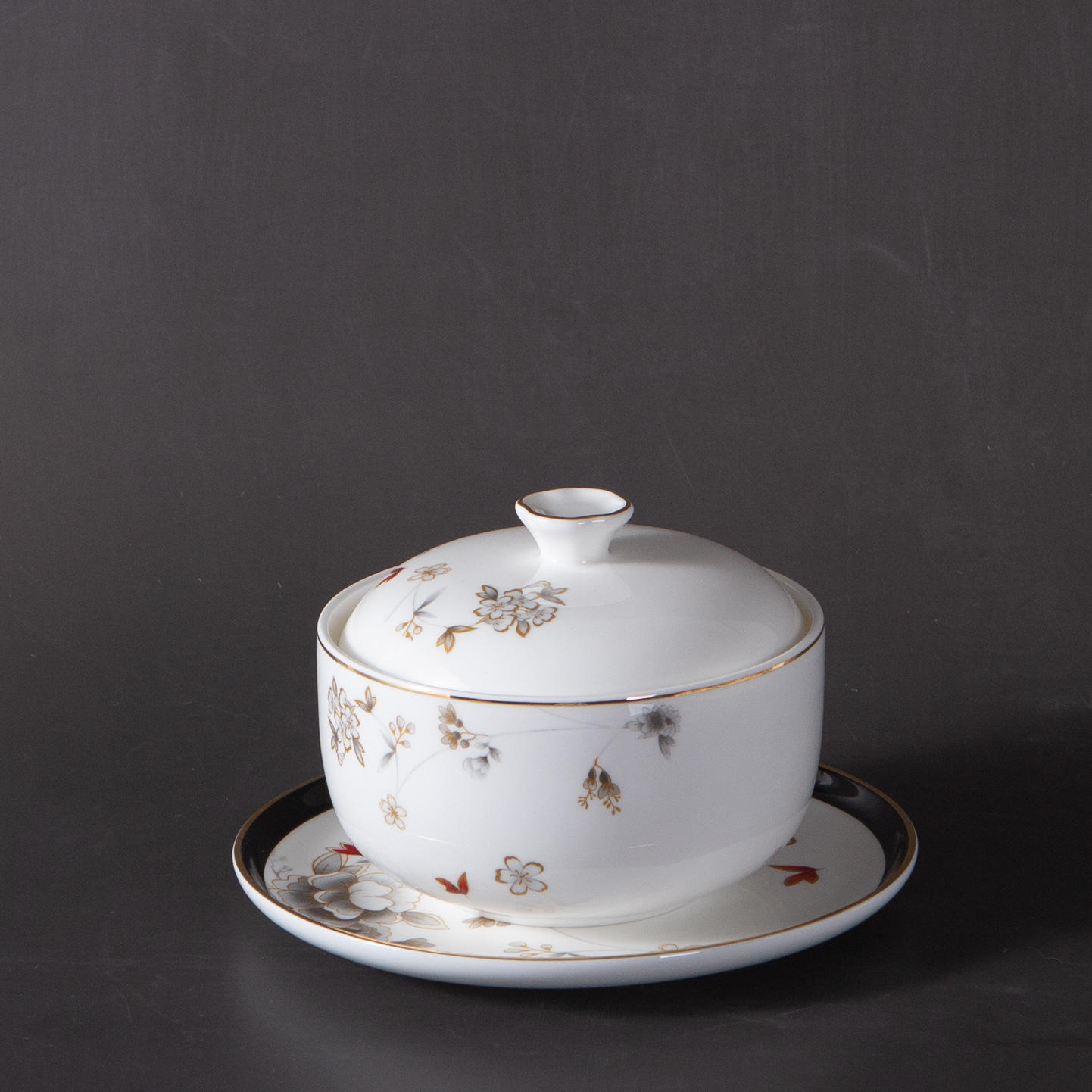 Plum blossom stew pot