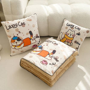 Nouvel oreiller de dossier de voiture 2 en <span class=keywords><strong>1</strong></span> 2025 – Oreiller en peluche velours laitier motif <span class=keywords><strong>chiot</strong></span> mignon, couverture et oreiller en peluche personnalisables avec logo <span class=keywords><strong>pour</strong></span> la détente - Product Image 2