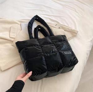 THK กระเป๋าใส่ผ้านวมสำหรับผู้หญิง, กระเป๋าใส่ของความจุเยอะ - Product Image 2