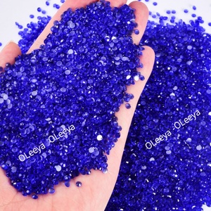 Oleeya Factory Emballage en vrac Strass en résine à dos plat 4mm-6mm avec base argentée pour artisanat et DIY - Product Image 5