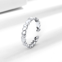 RFJEWEL 2026 Nouvelle Bague Ouverte Ajustable en Forme de Cœur Plaqué Or/Argent, Bijou Tendance pour Femme, Vente en Gros